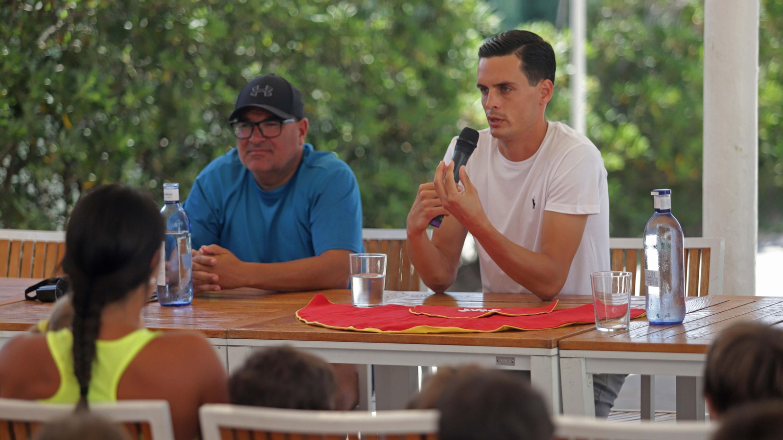 Fotos de la visita de David Galván al Real Club Náutico de Algeciras