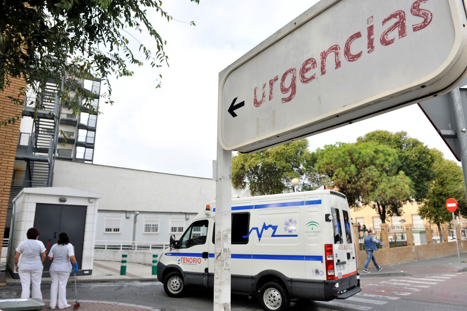 El servicio de Urgencias del Hospital Macarena, donde fue atendido el paciente.