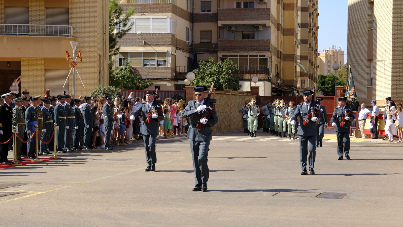 Imágenes de la Festividad del Pilar en la Comandancia de la Guardia Civil de Almería