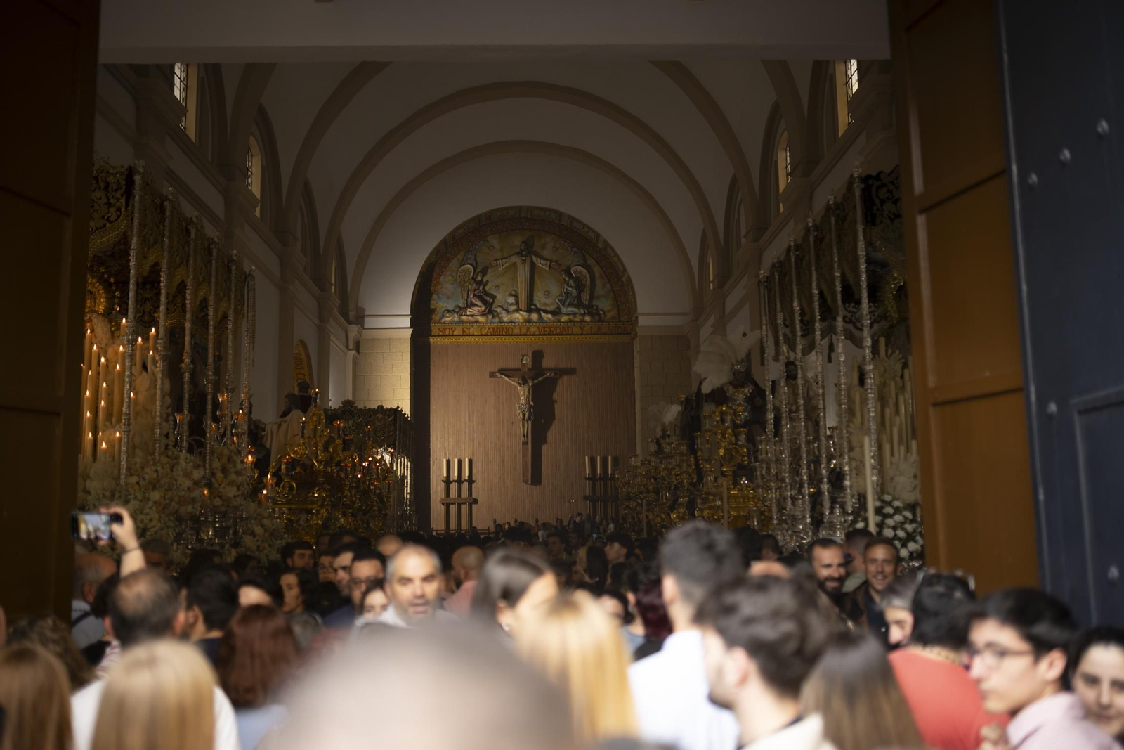 Las mejores imágenes del Domingo de Ramos en Huelva: La Hermandad de la Sagrada Cena