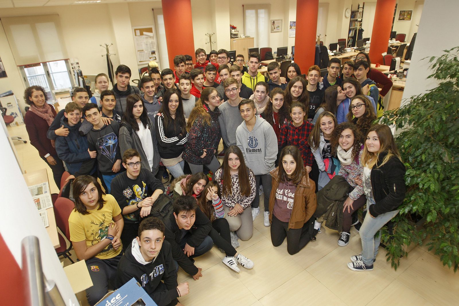 Visita al Diario del IES La Algaida de Puerto Real (13-2-2016)