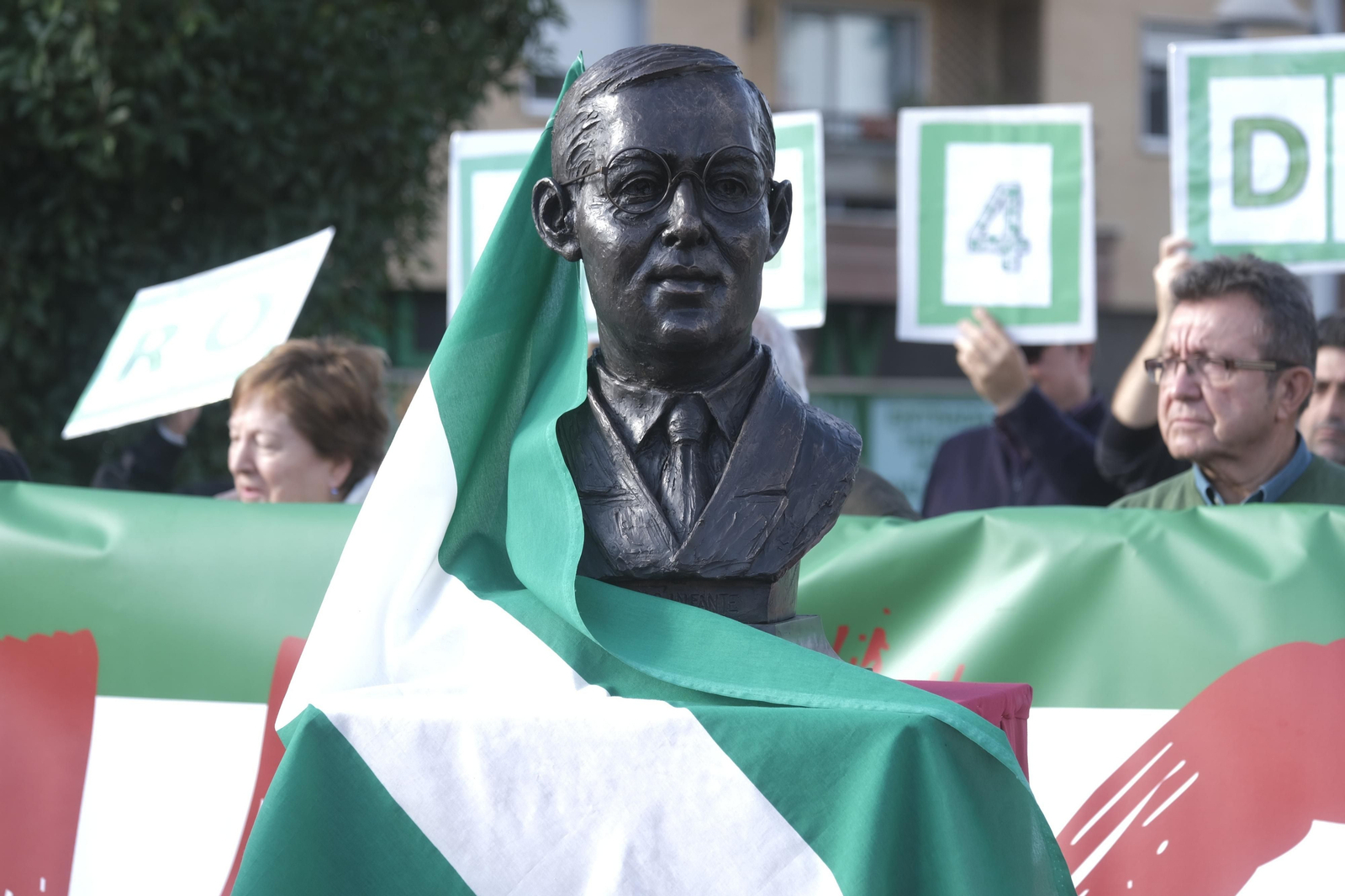 Así celebra Córdoba el Día de la Bandera de Andalucía, en imágenes