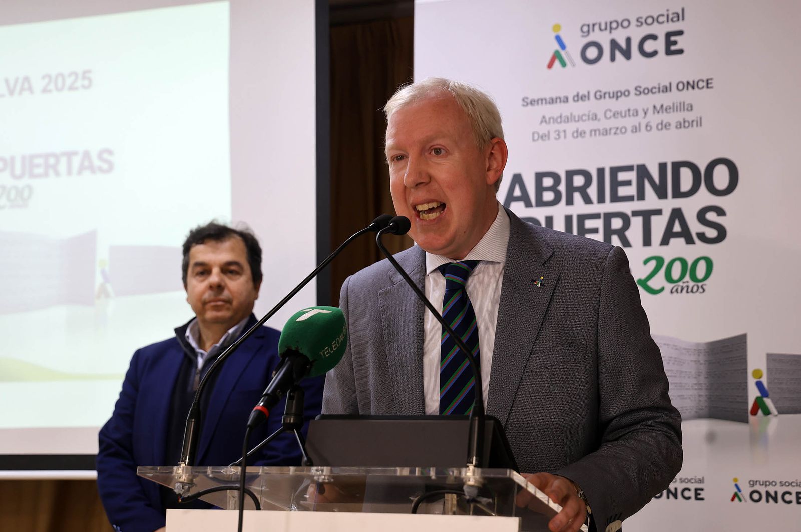 Imágenes de la inauguración de la Semana del Grupo Social ONCE de Huelva