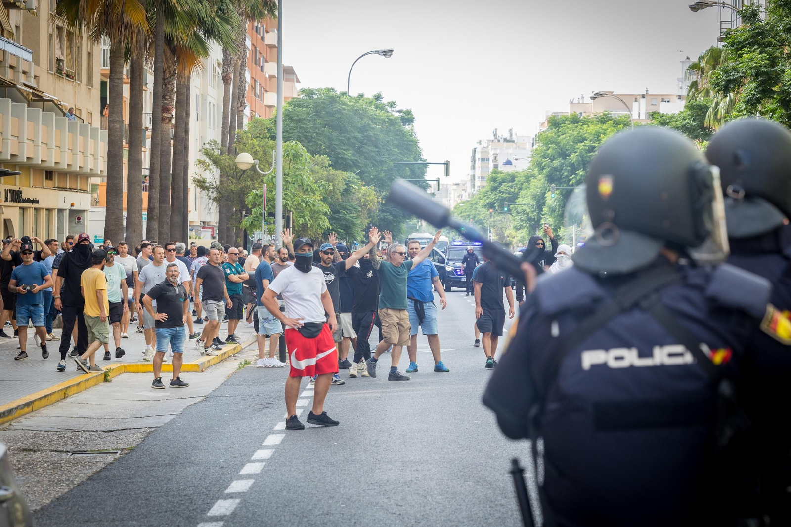 Imágenes de las protestas de trabajadores del metal en Cádiz tras el preacuerdo entre UGT y patronal