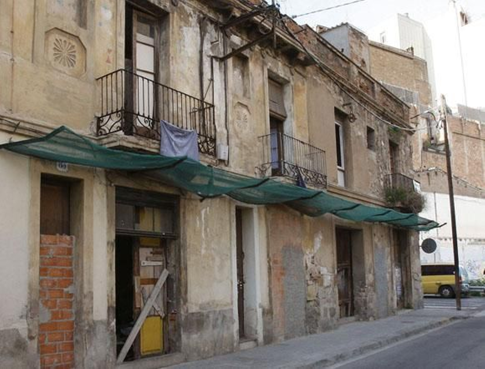 Encuentran un cadáver cuando se disponían a ocupar una casa