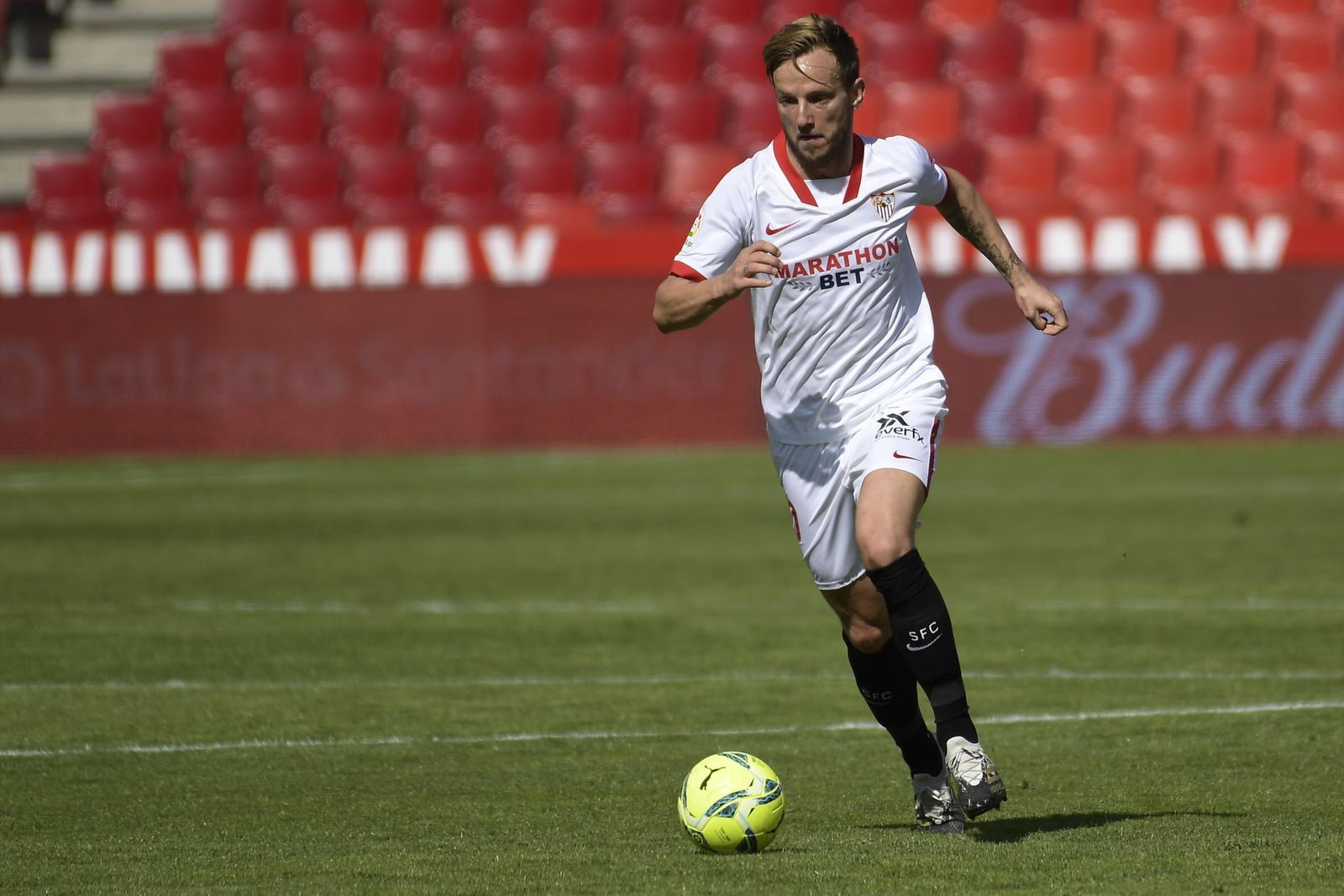 El Granada-Sevilla, en imágenes
