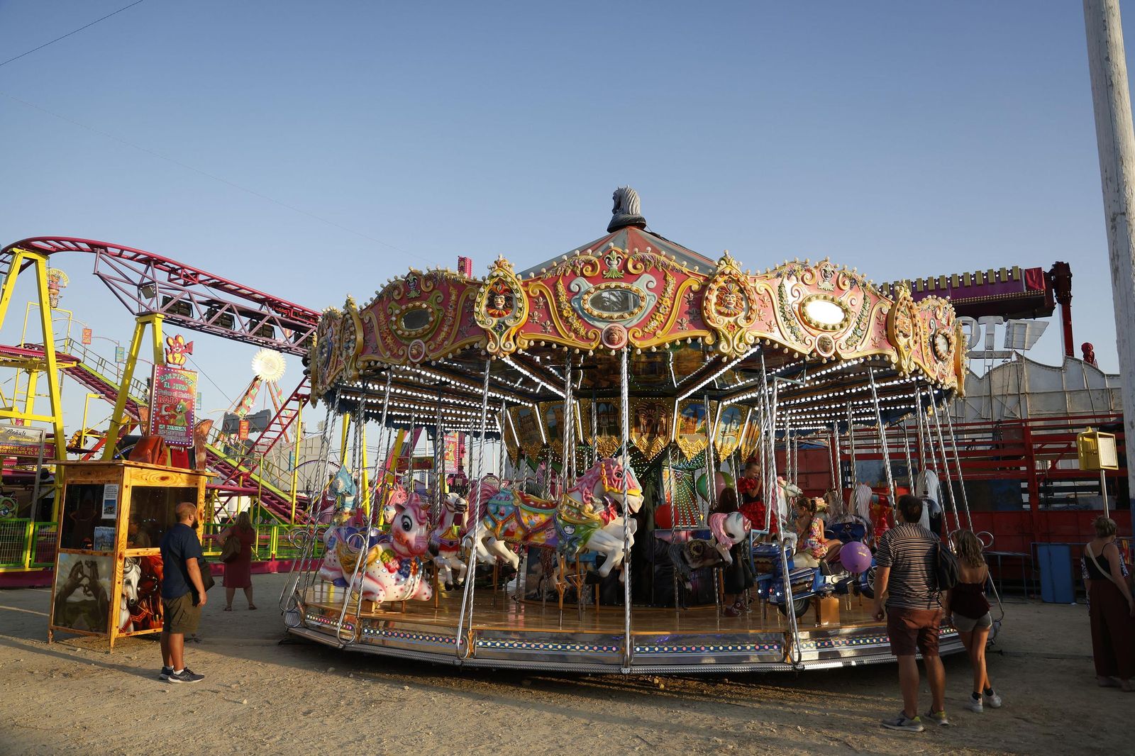 Búscate en las fotos del lunes de la Feria de La Línea 2025