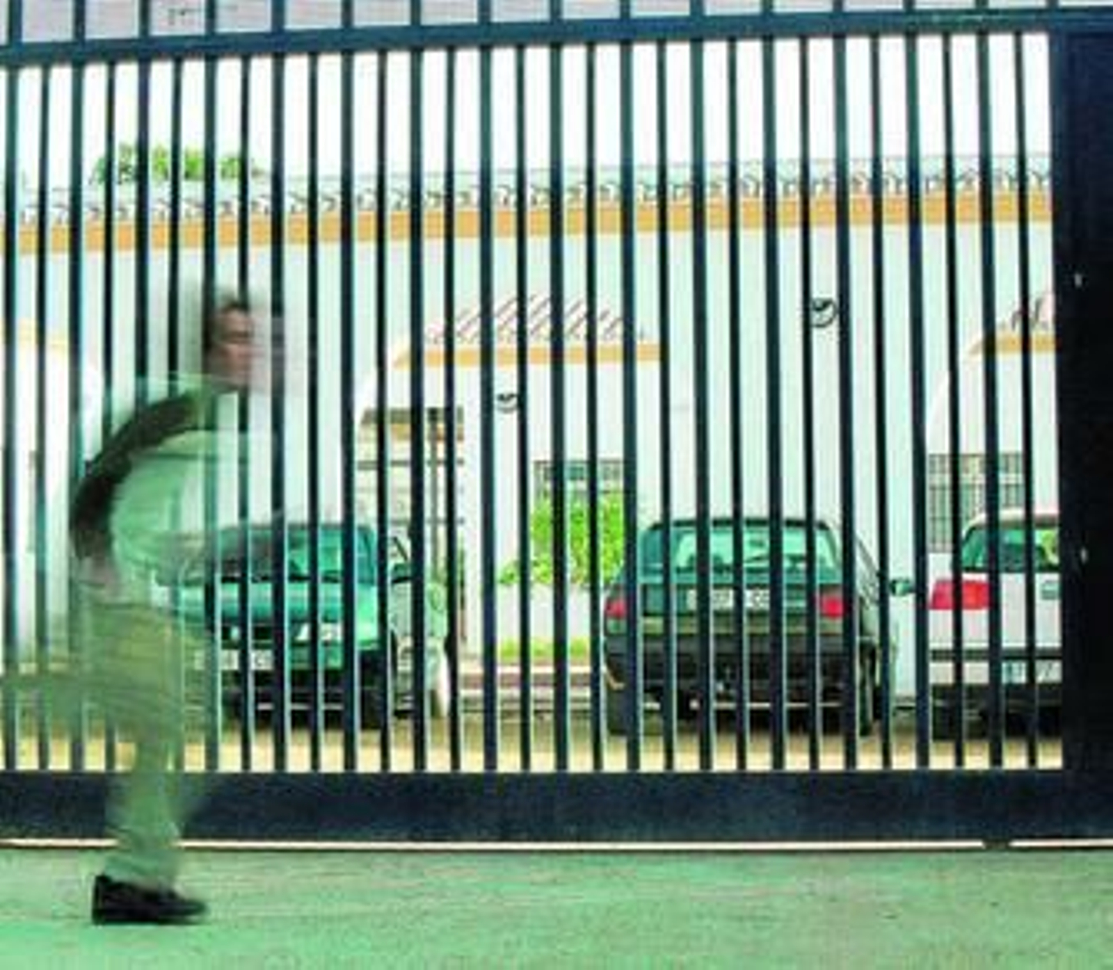 Entrada de uno de los centros de internamiento de menores de la provincia de Sevilla.