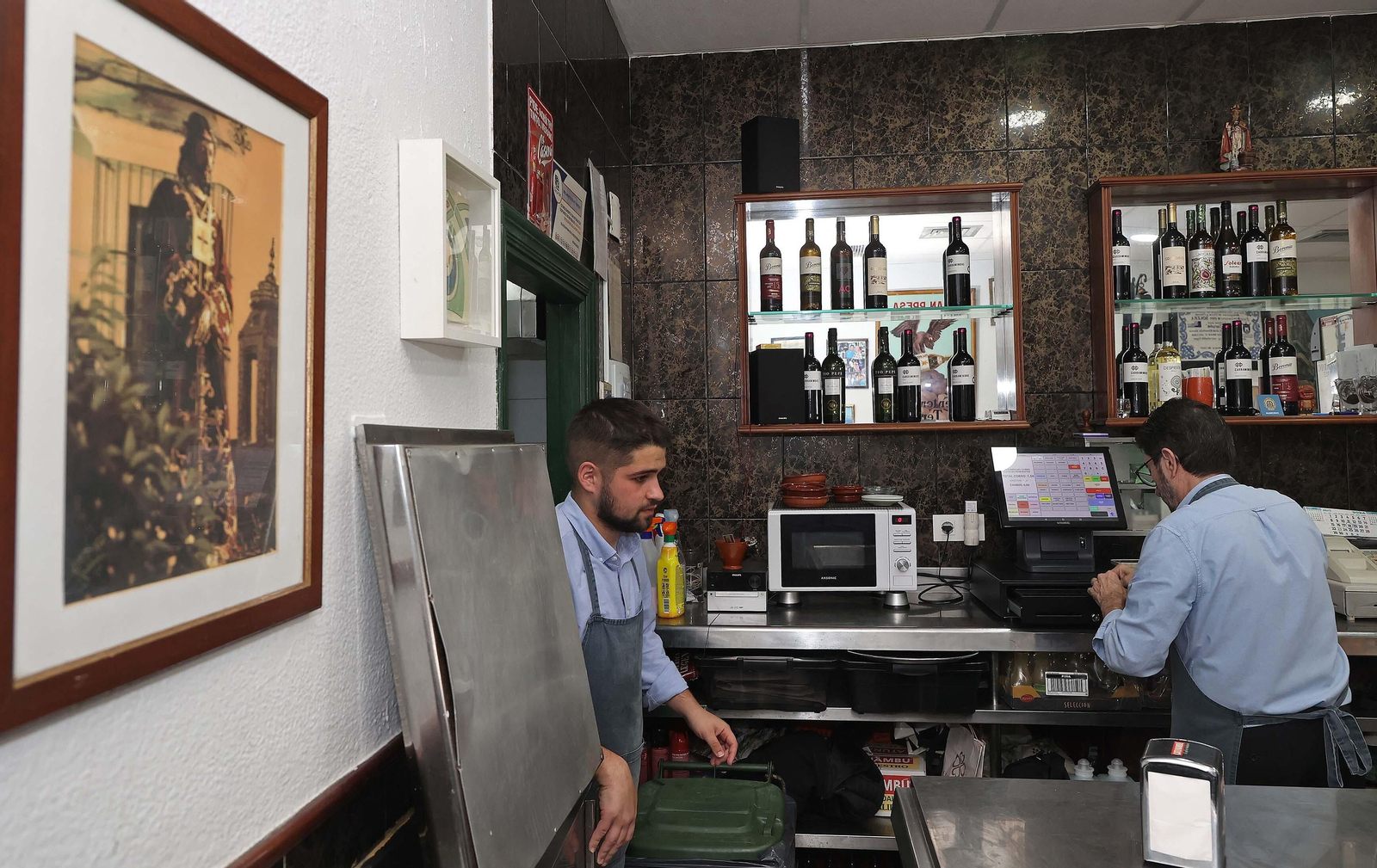 El Bar Coruña de Algeciras, en imágenes