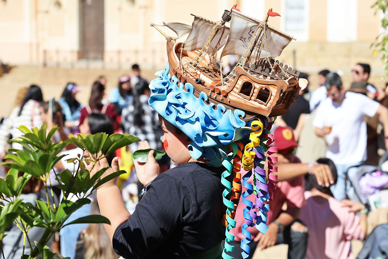 Imágenes del pregón del Caranaval Colombino 2025