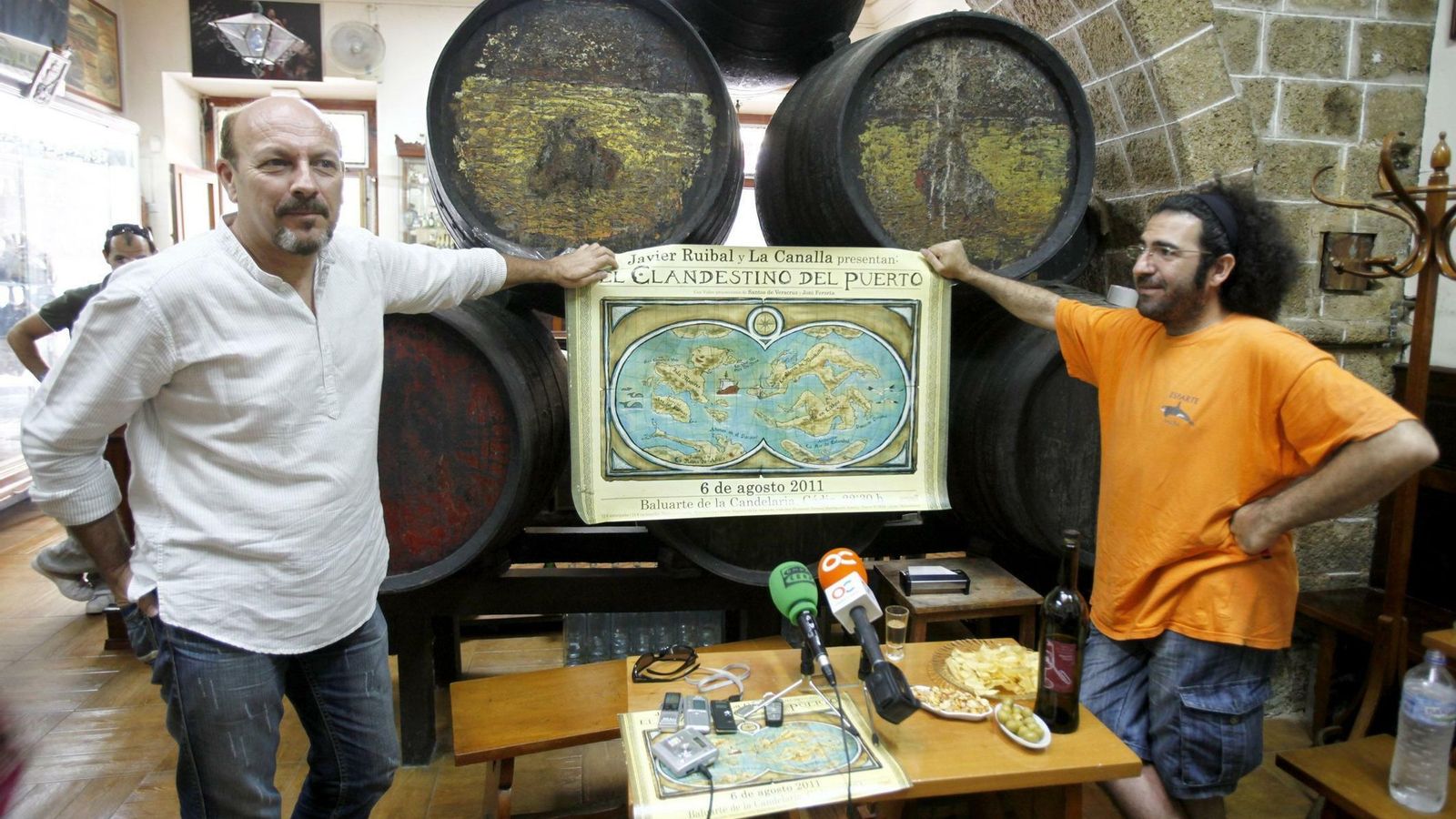 La Taberna la Manzanilla es punto de encuentro de ilustres visitantes.