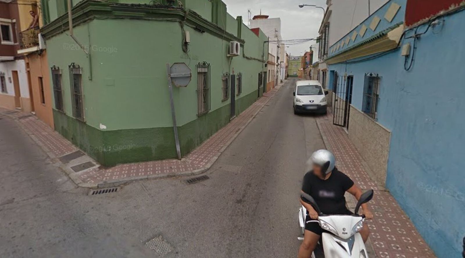 La intersección entre las calles Crespo y Antonio Maura.