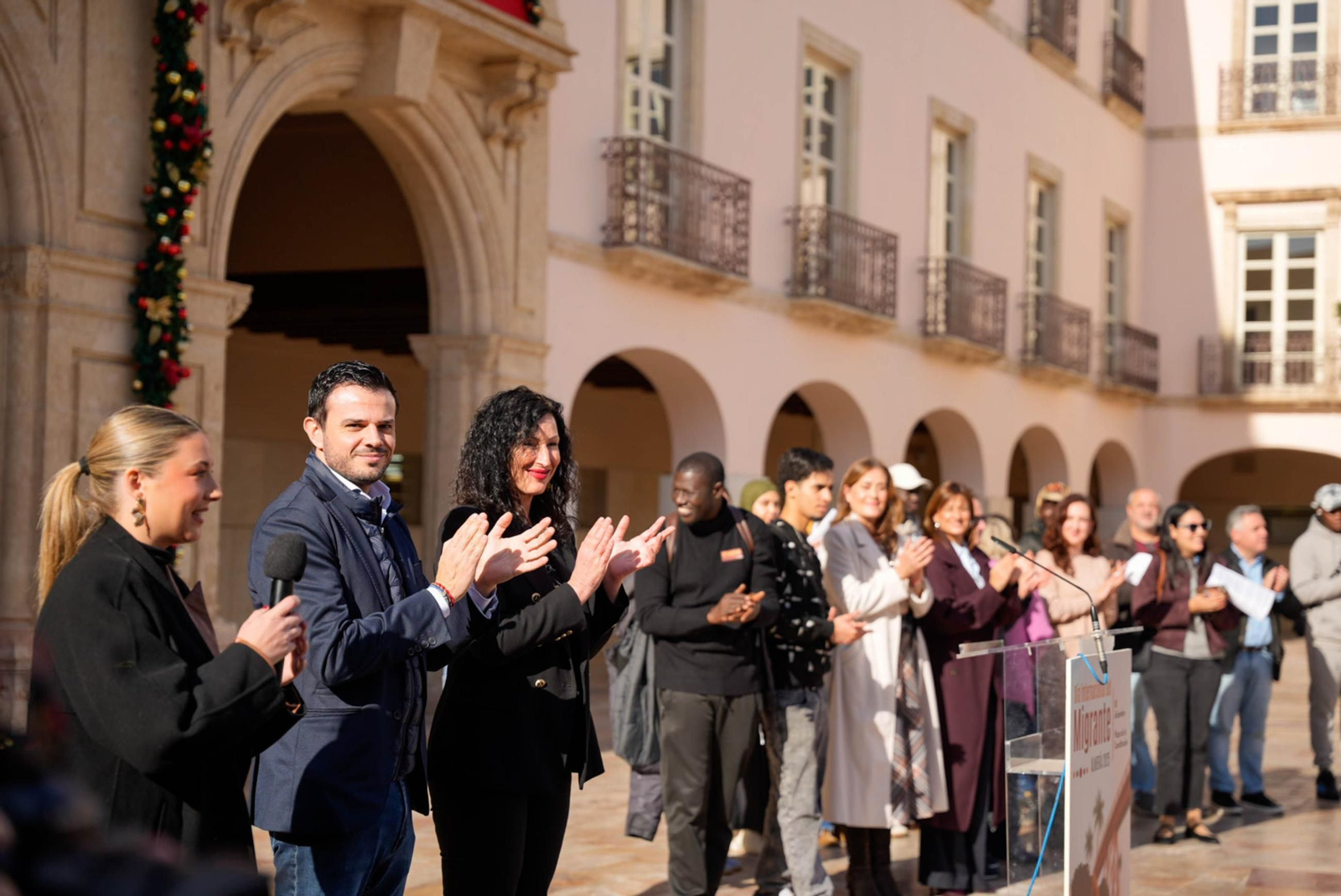 Almería reivindica la diversidad en el Día Internacional del Migrante, en imágenes