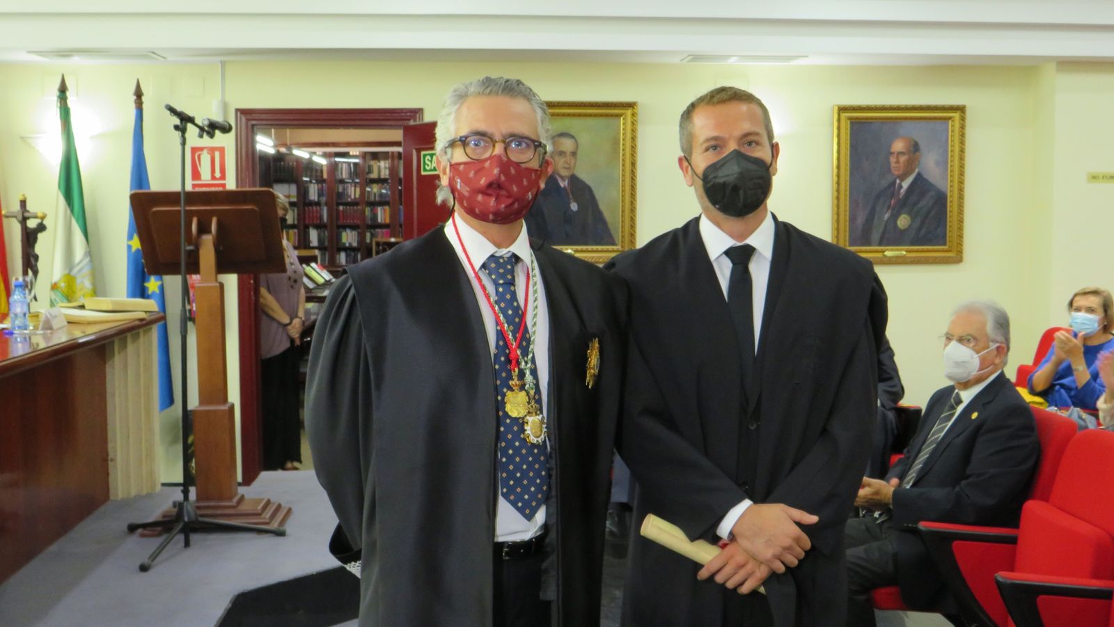 El Colegio de Abogados celebra el día de Santa Teresa.