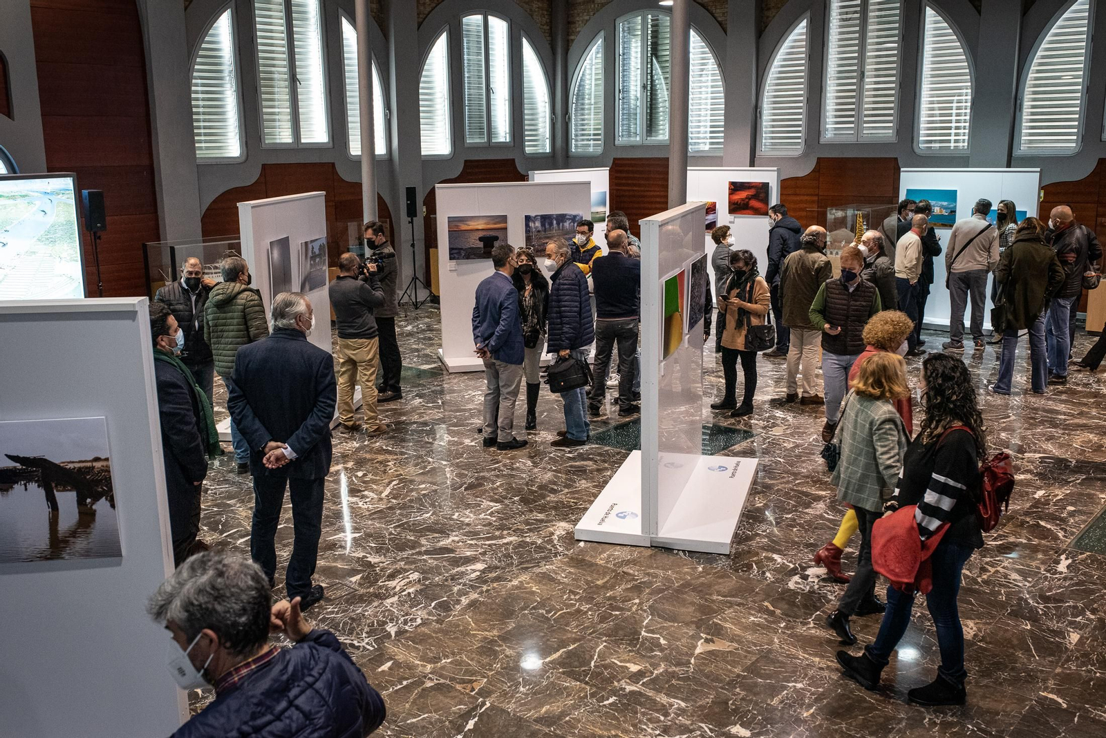 Inauguración de la exposición "El Agua y el Puerto" en imágenes