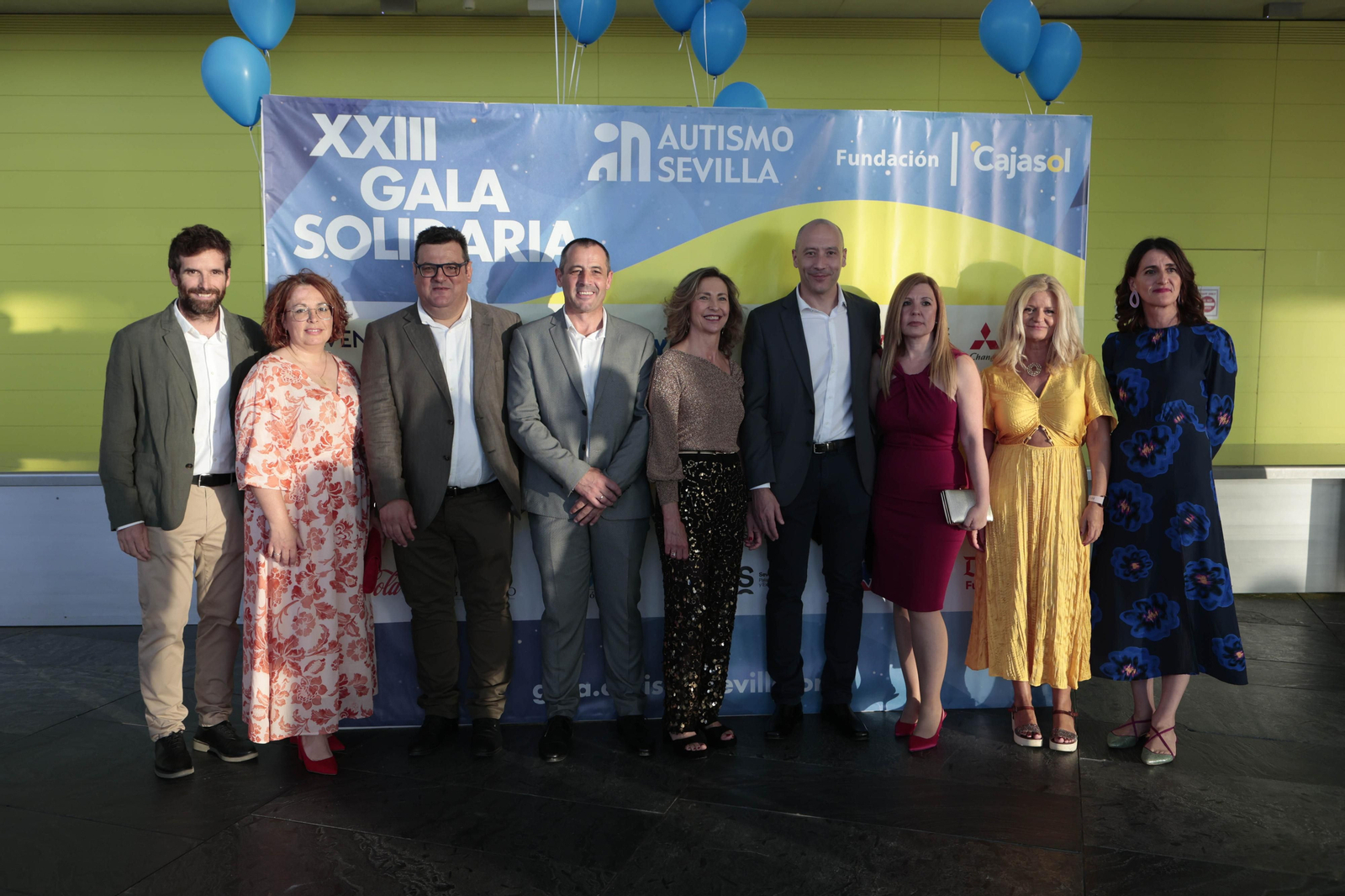 Los invitados  al photocall del la Gala Solidaria por el Autismo