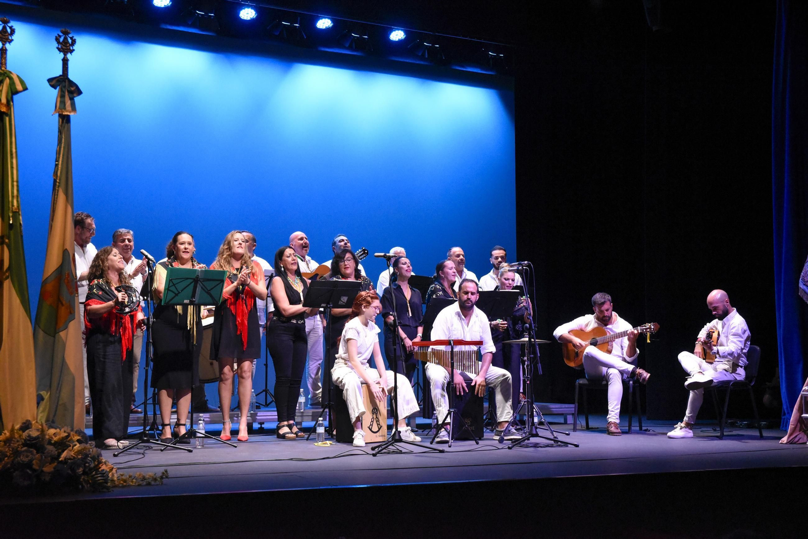 Fotos del certamen de coros rocieros en La Línea