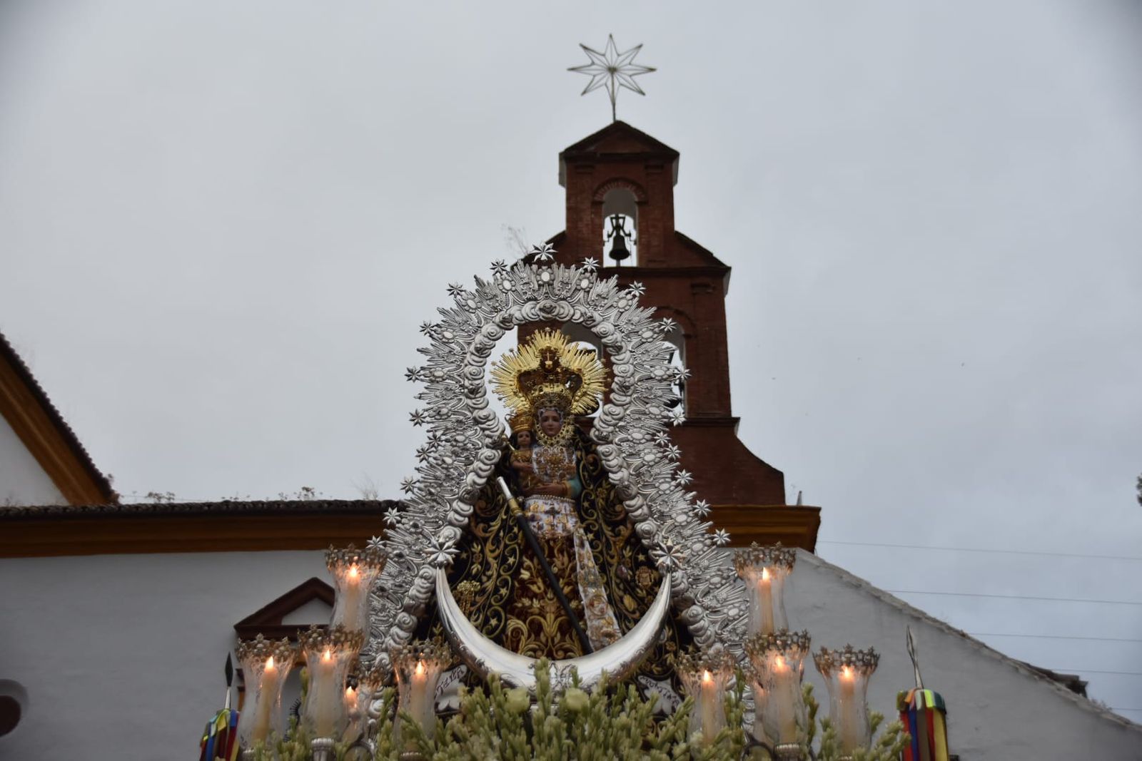 La procesión de la Virgen de la Estrella en Villa del Río, en imágenes