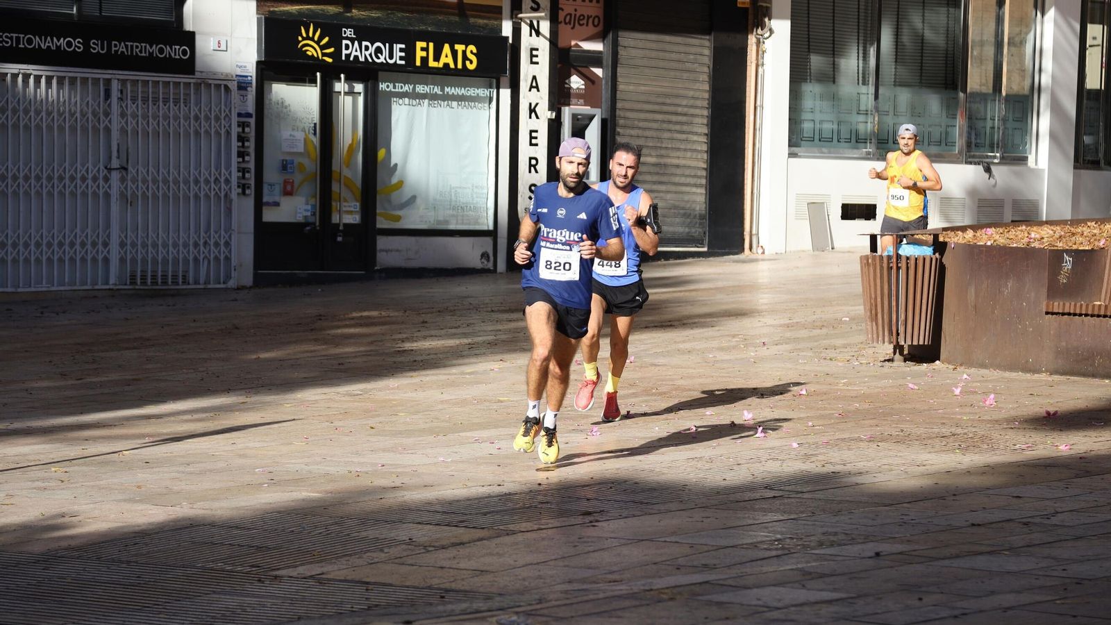 Búscate en las fotos de la Carrera de la Prensa en Málaga