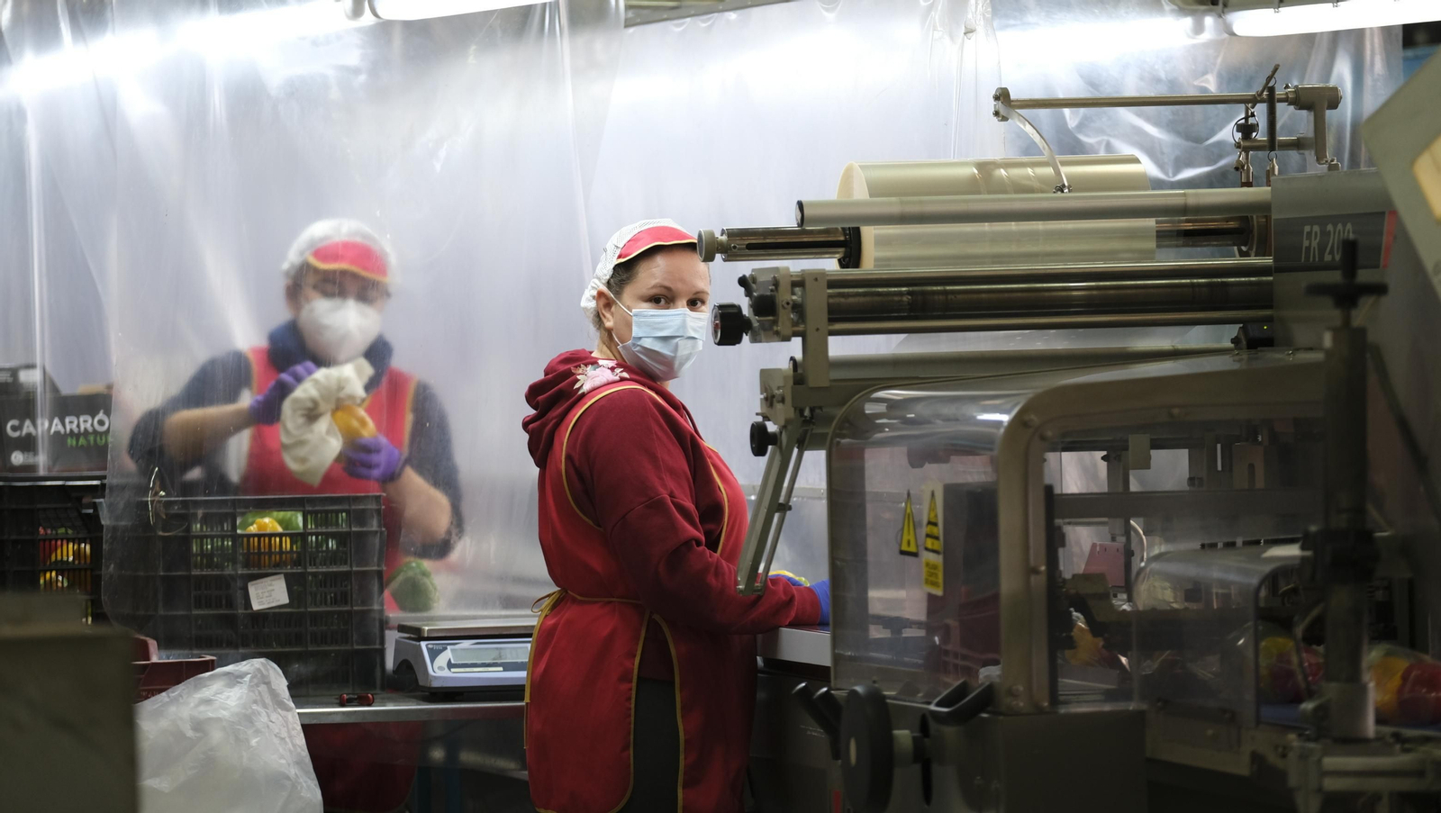 Fotogalería de la visita de Vicente del Bosque a Grupo Caparrós.