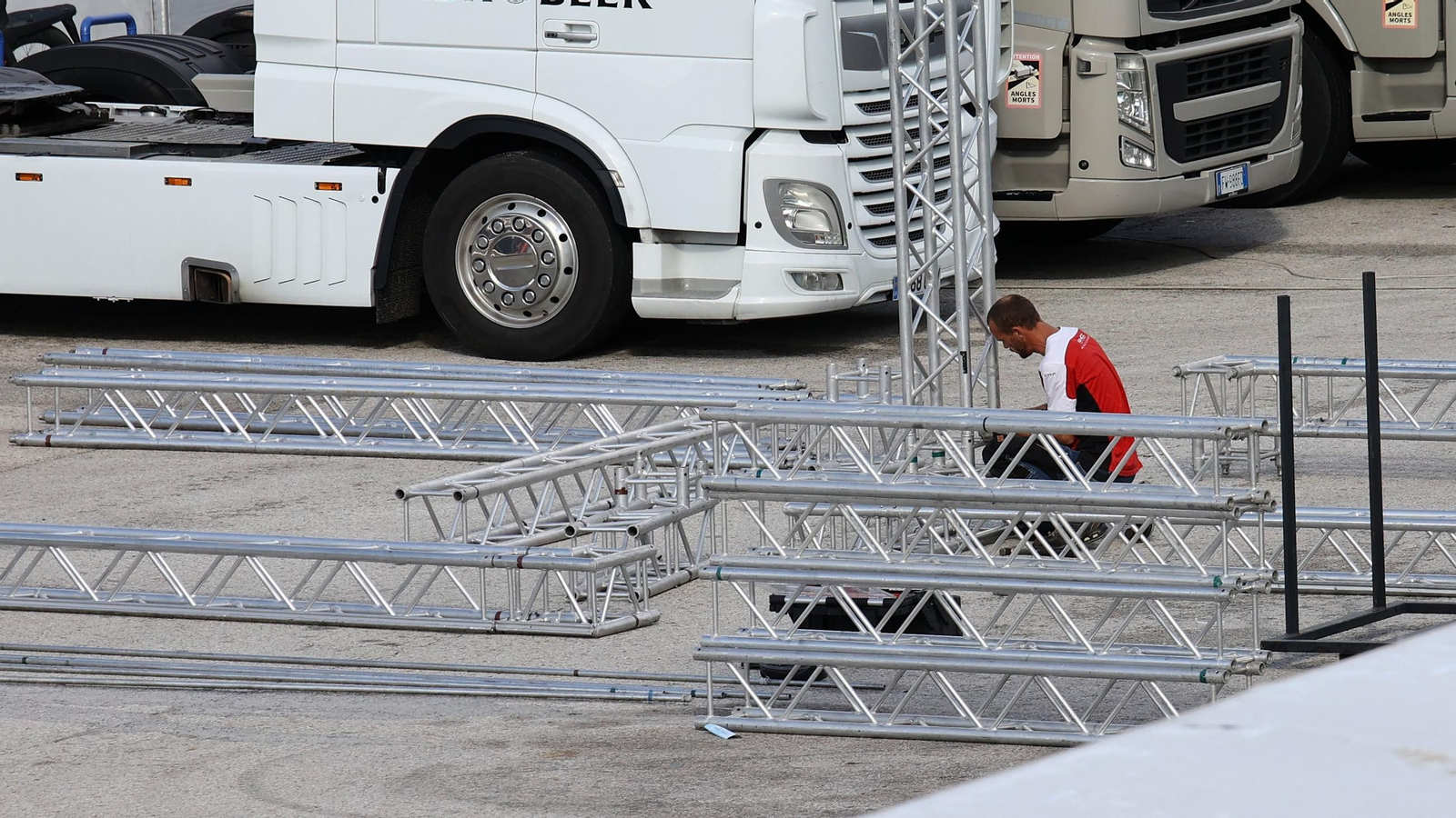 Galería de los preparatívos para la SBK en el Circuio de Jerez - Ángel Nieto