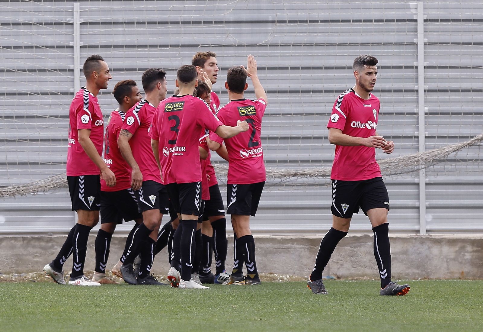 Las fotos del derbi malagueño de Segunda B