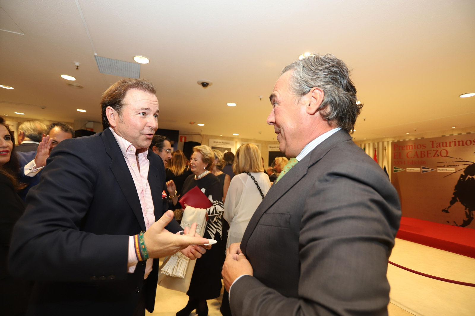 Imágenes  de la recepción en los premios taurinos El Cabezo