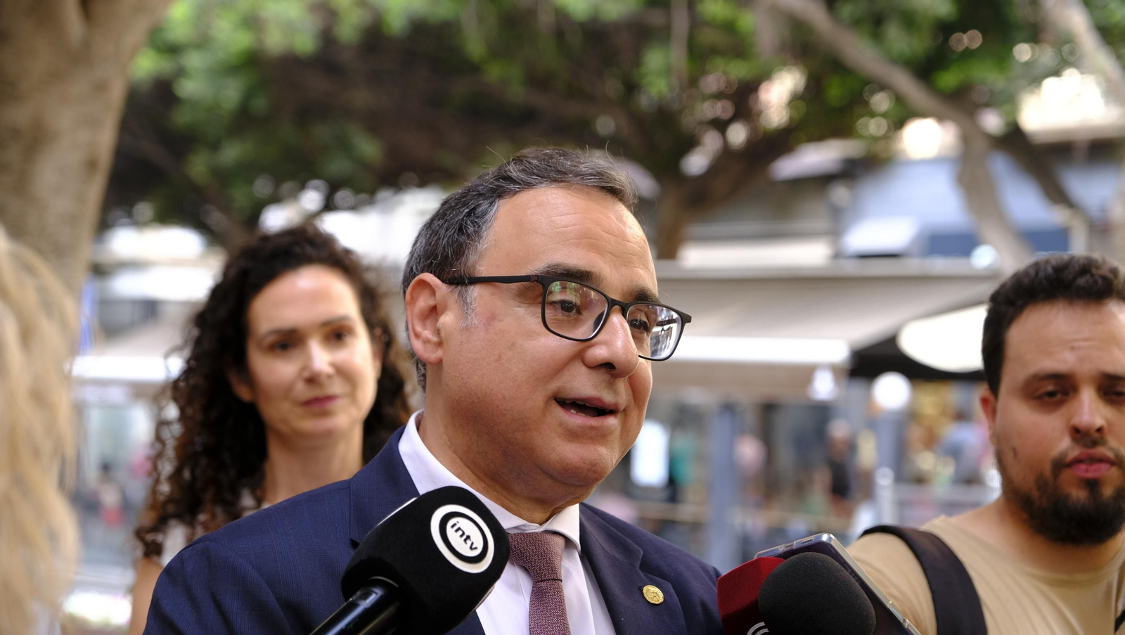 Inauguración de la exposición fotográfica 'Premios Consejo Social de la UAL', en imágenes