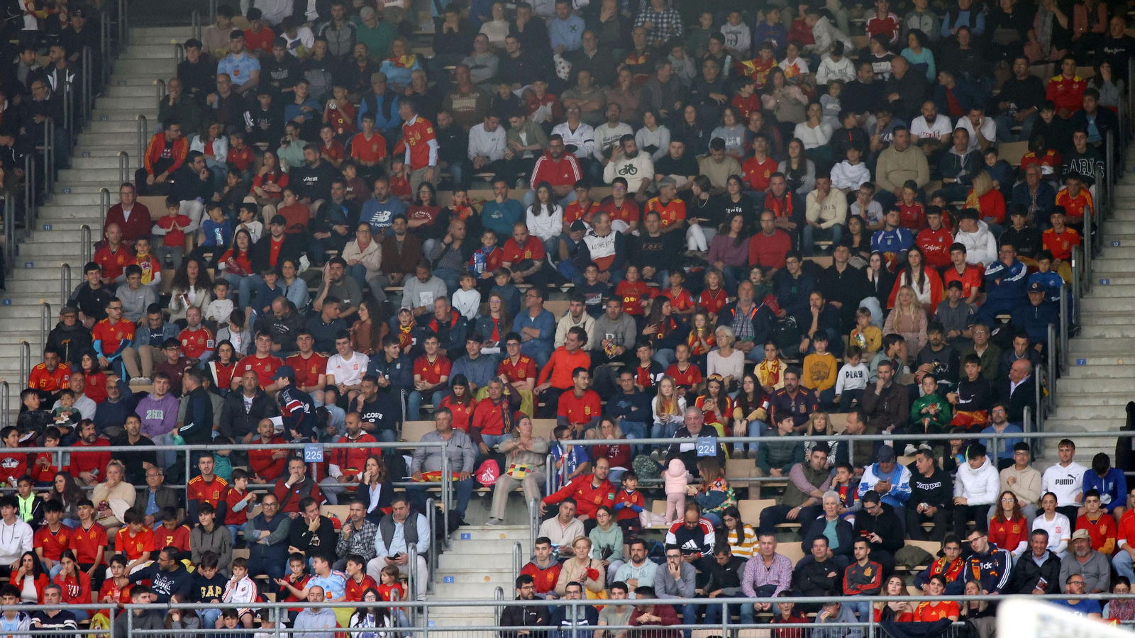 Búscate en el España - Eslovaquia Sub-21 en Jerez