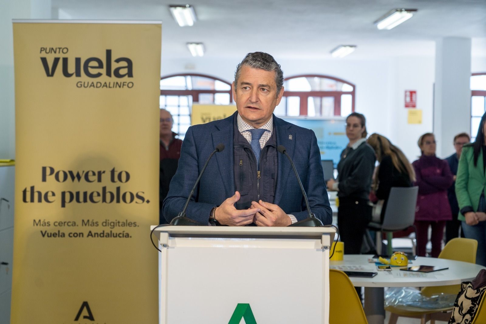 El Chaquetilla en apoyo del inglés estrafalario o del pichinglish