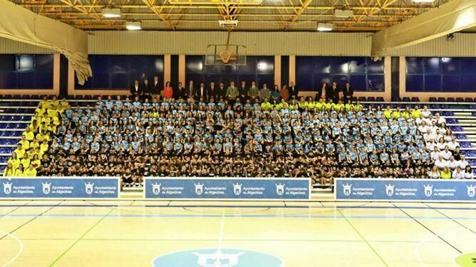 Todos los equipos del BM Ciudad de Algeciras, en su presentación oficial
