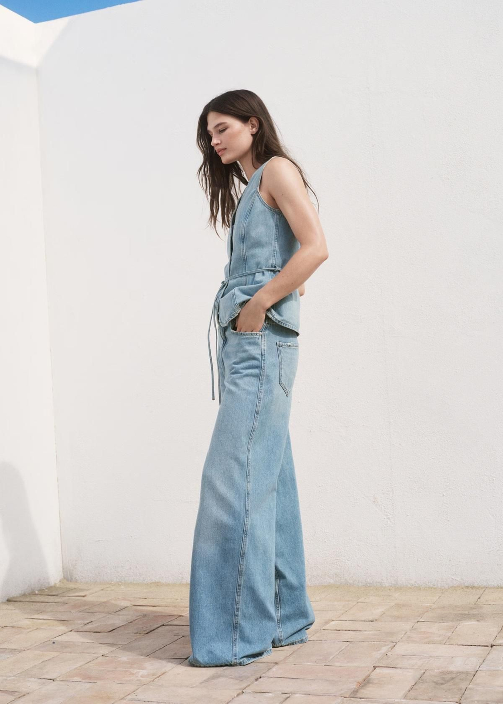 Vaqueros anchos de Mango.