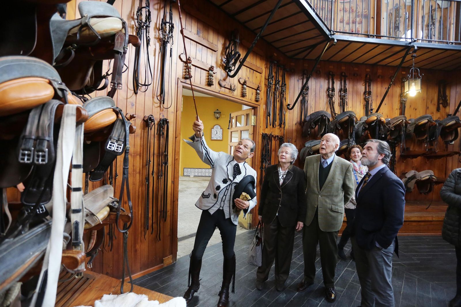 Visita a la Real Escuela del Arte Ecuestre del Ex-Presidente de Francia Valéry Giscard D'Estaigne