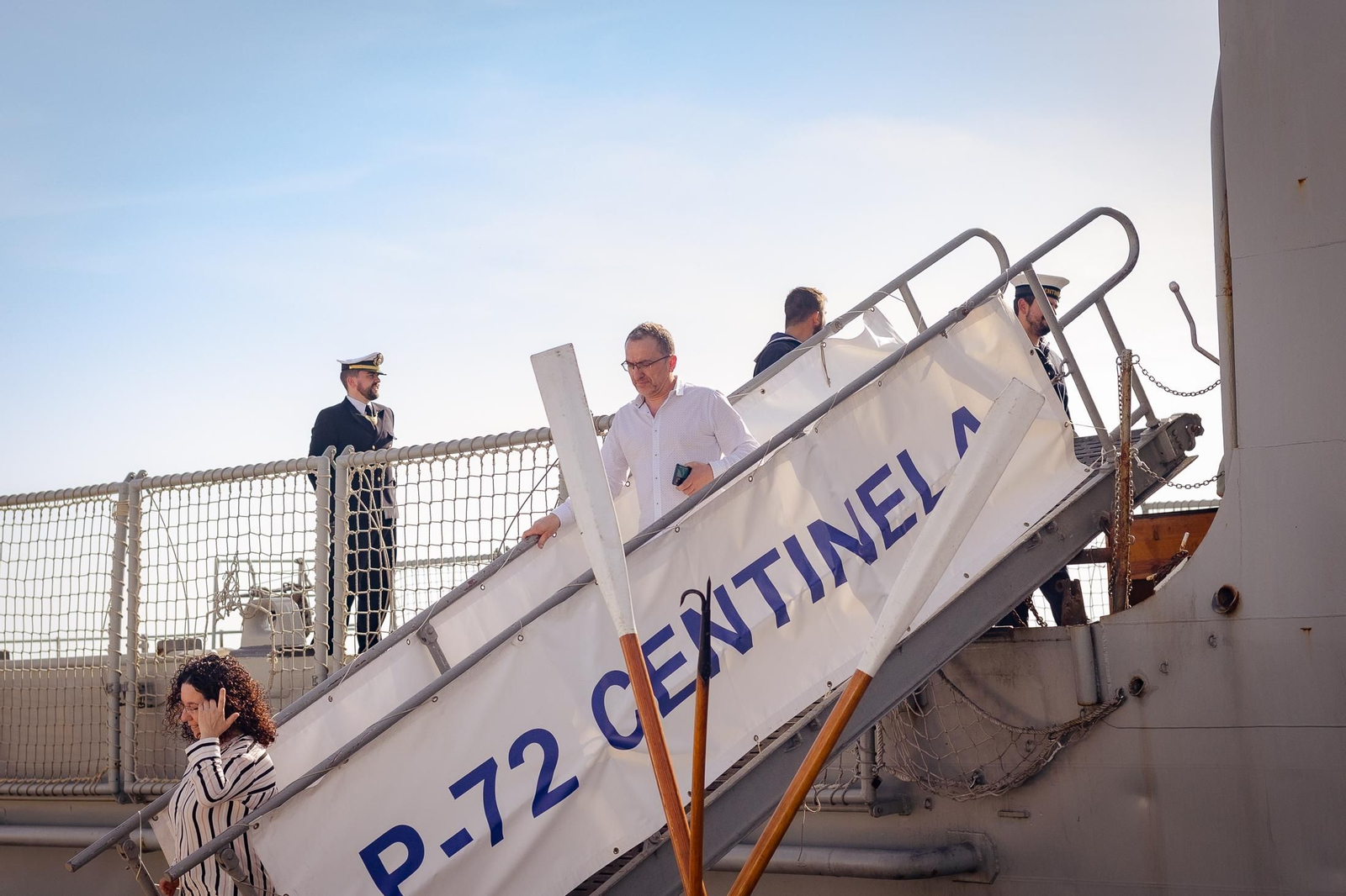 Imágenes del patrullero Centinela en el Muelle de Levante