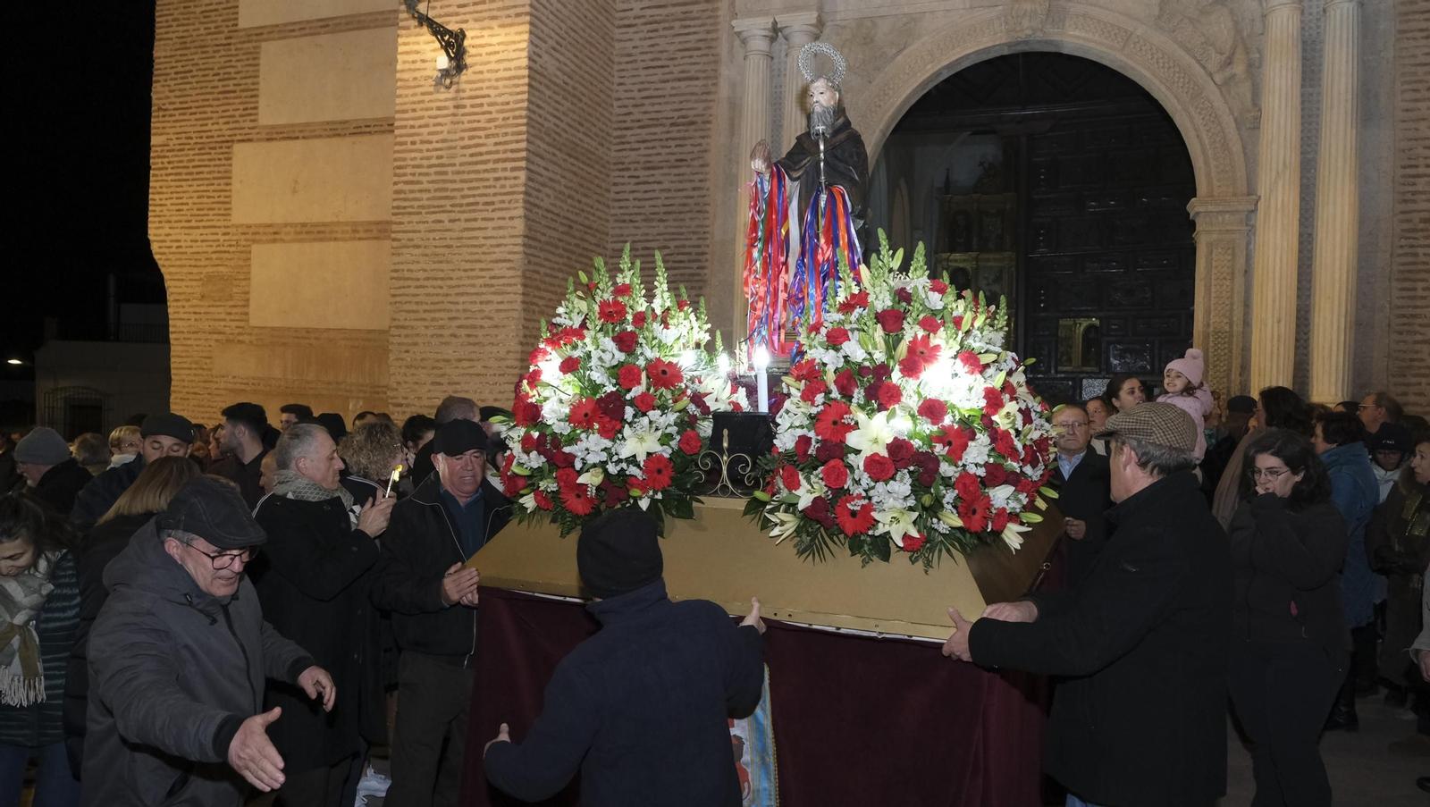 Procesión de San Antón en Fiñana, en imágenes