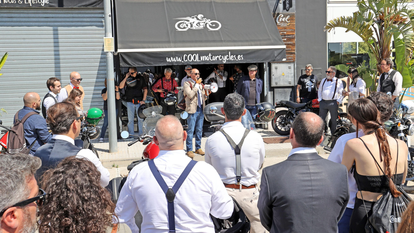Búscate en el evento motero solidario "The Distinguished Gentleman´s Ride" en Jerez