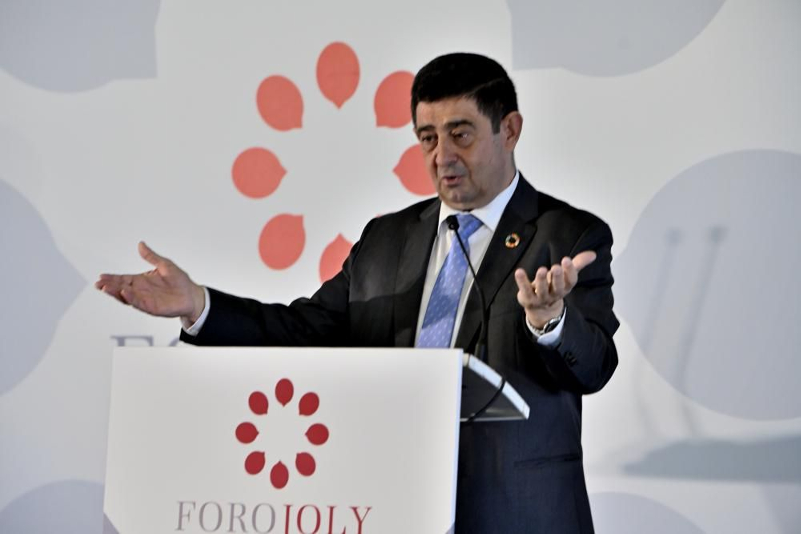 FORO JOLY. JAÉN HOY. Desayuno informativo con el presidente de la Diputación de Jaén, Francisco Reyes