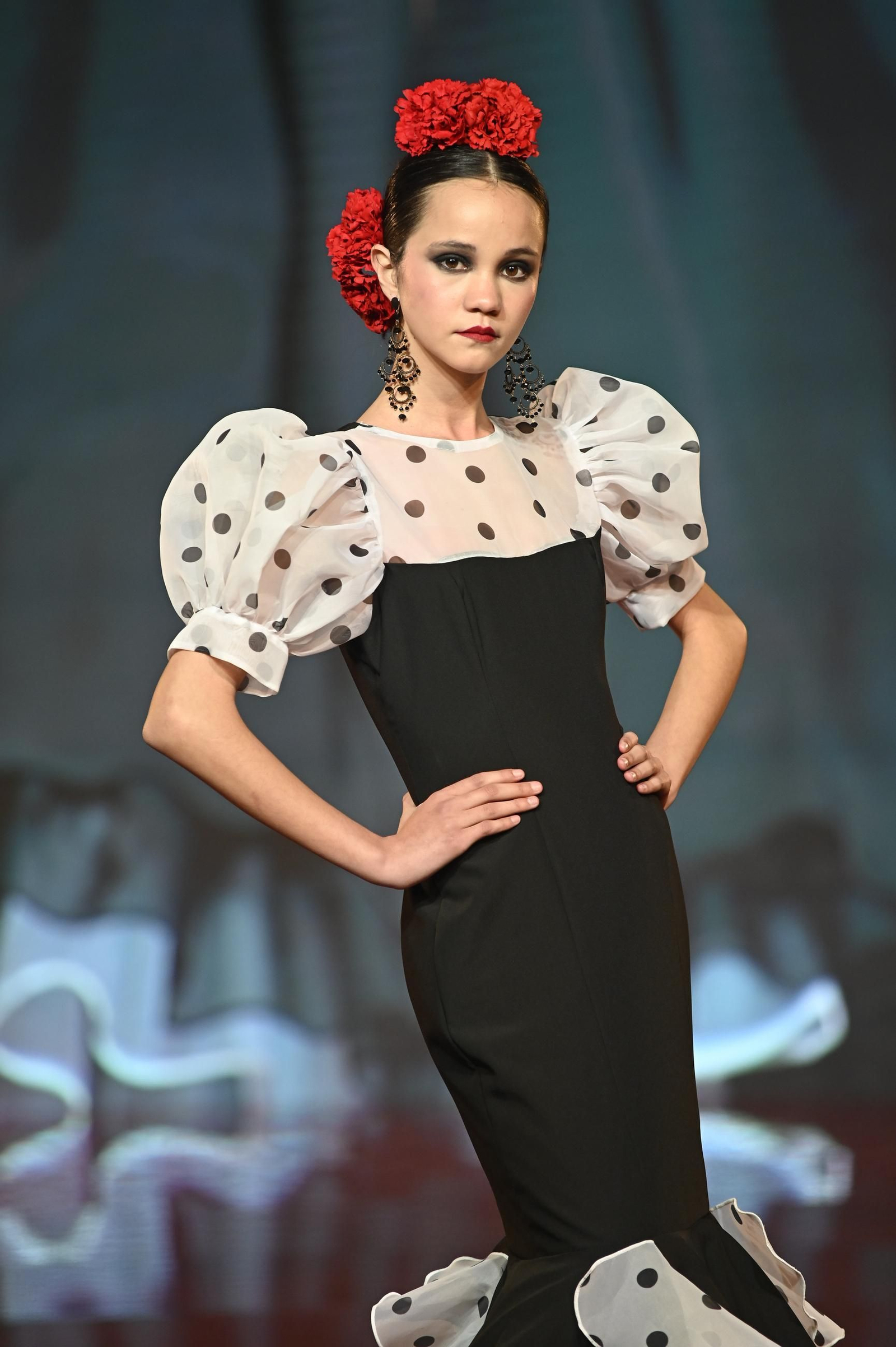 Huelva Flamenca 2025: Desfile De Lunares y Volantes