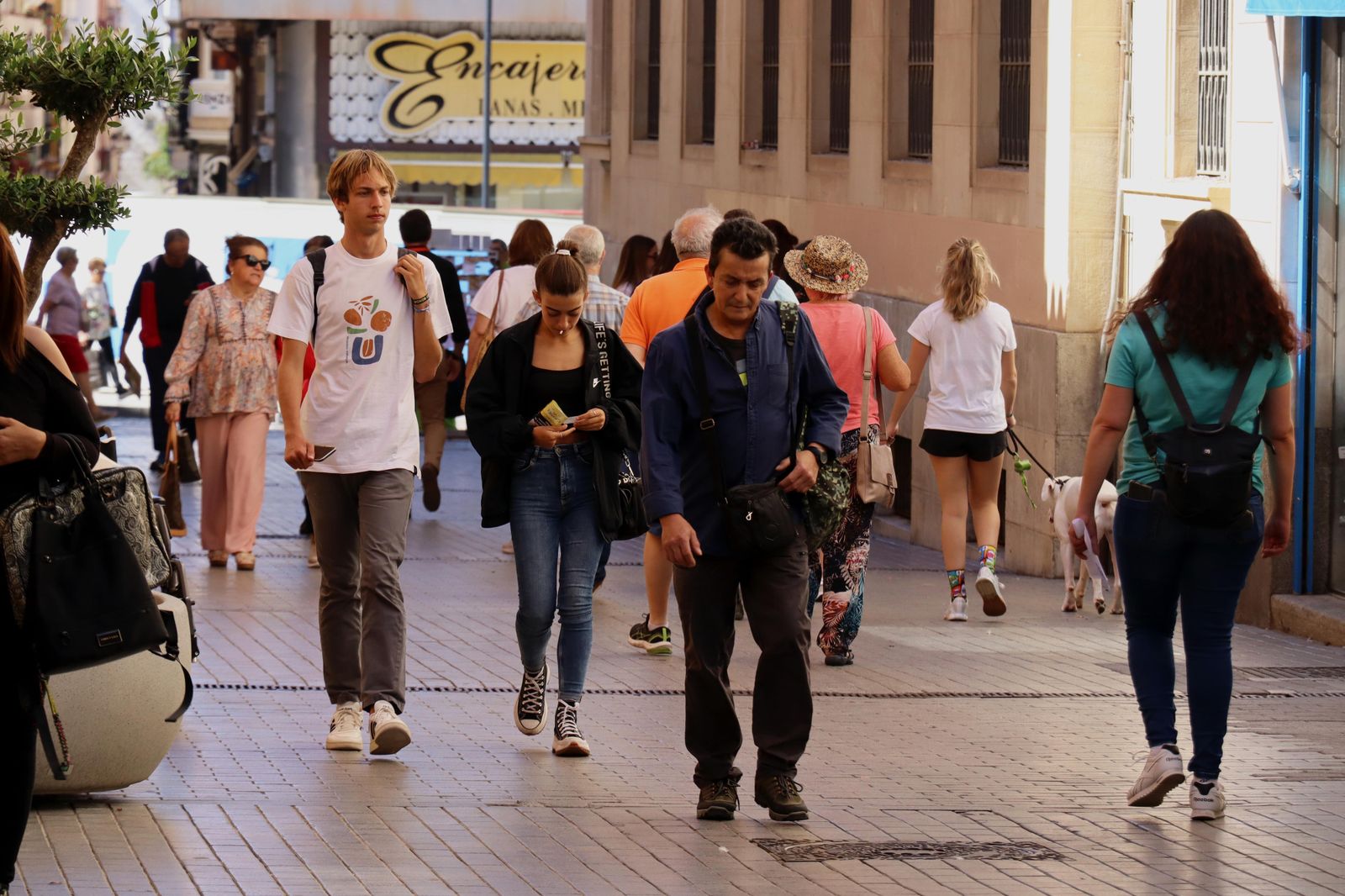 Imágenes del martes 25 de abril en Huelva