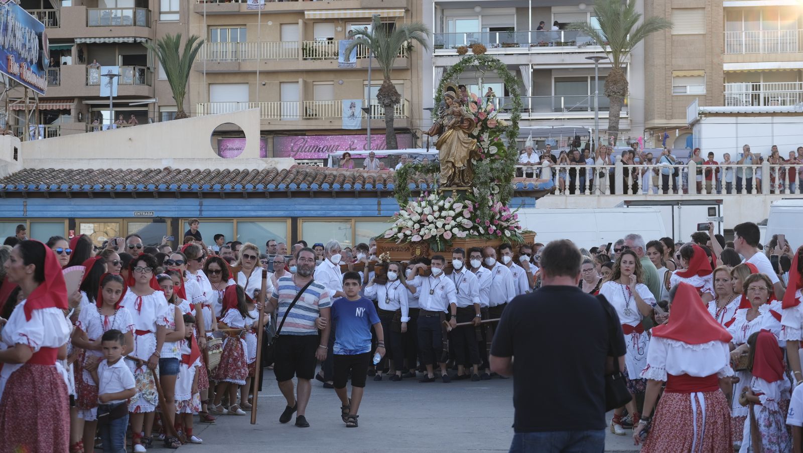 Imágenes de la procesión marinera de la Virgen del Carmen de Garrucha