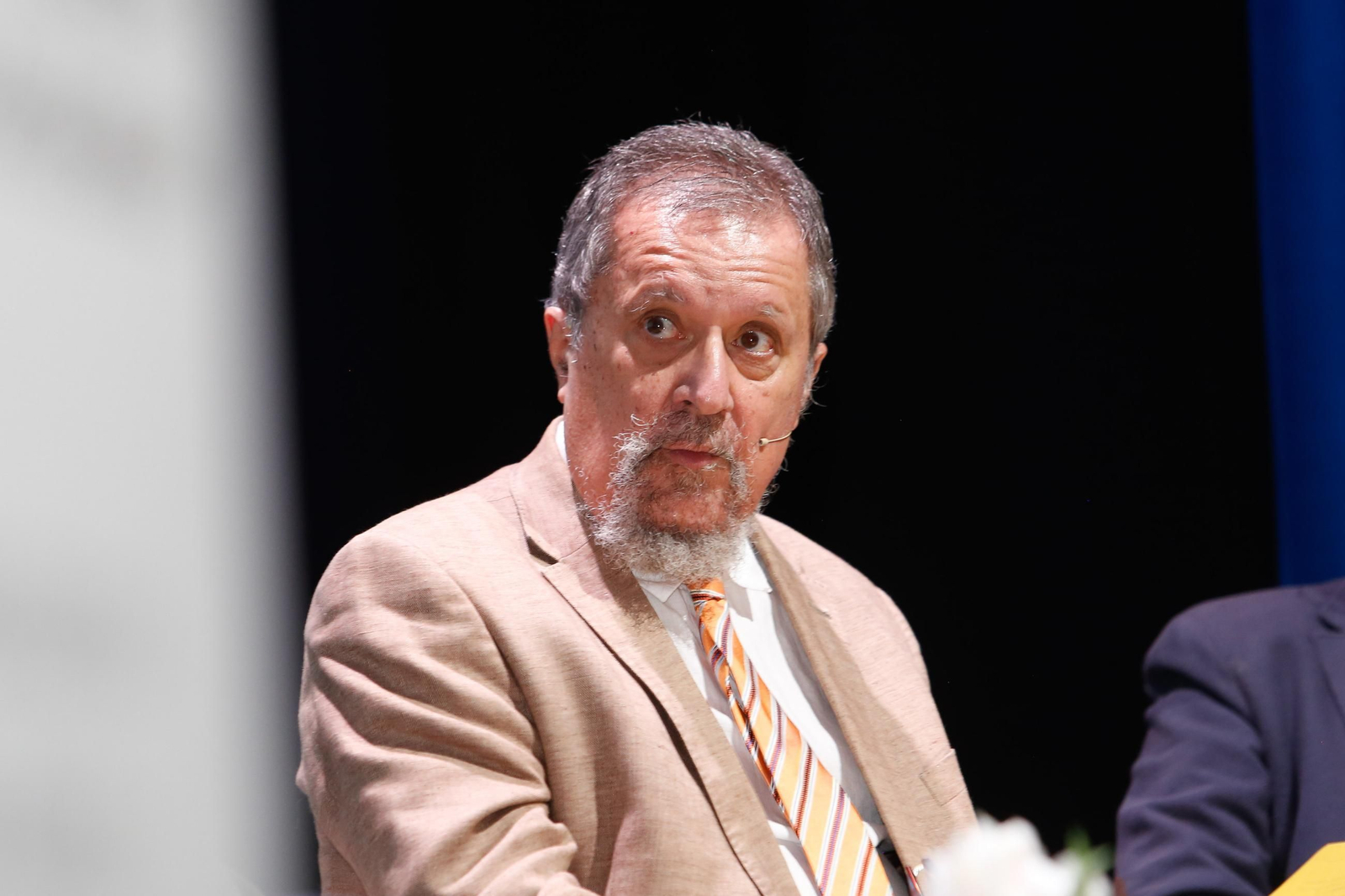 Las fotos del desyuno-coloquio "Brexit: repercusiones socioeconómicas y fiscales en La Línea y el Campo de Gibraltar"