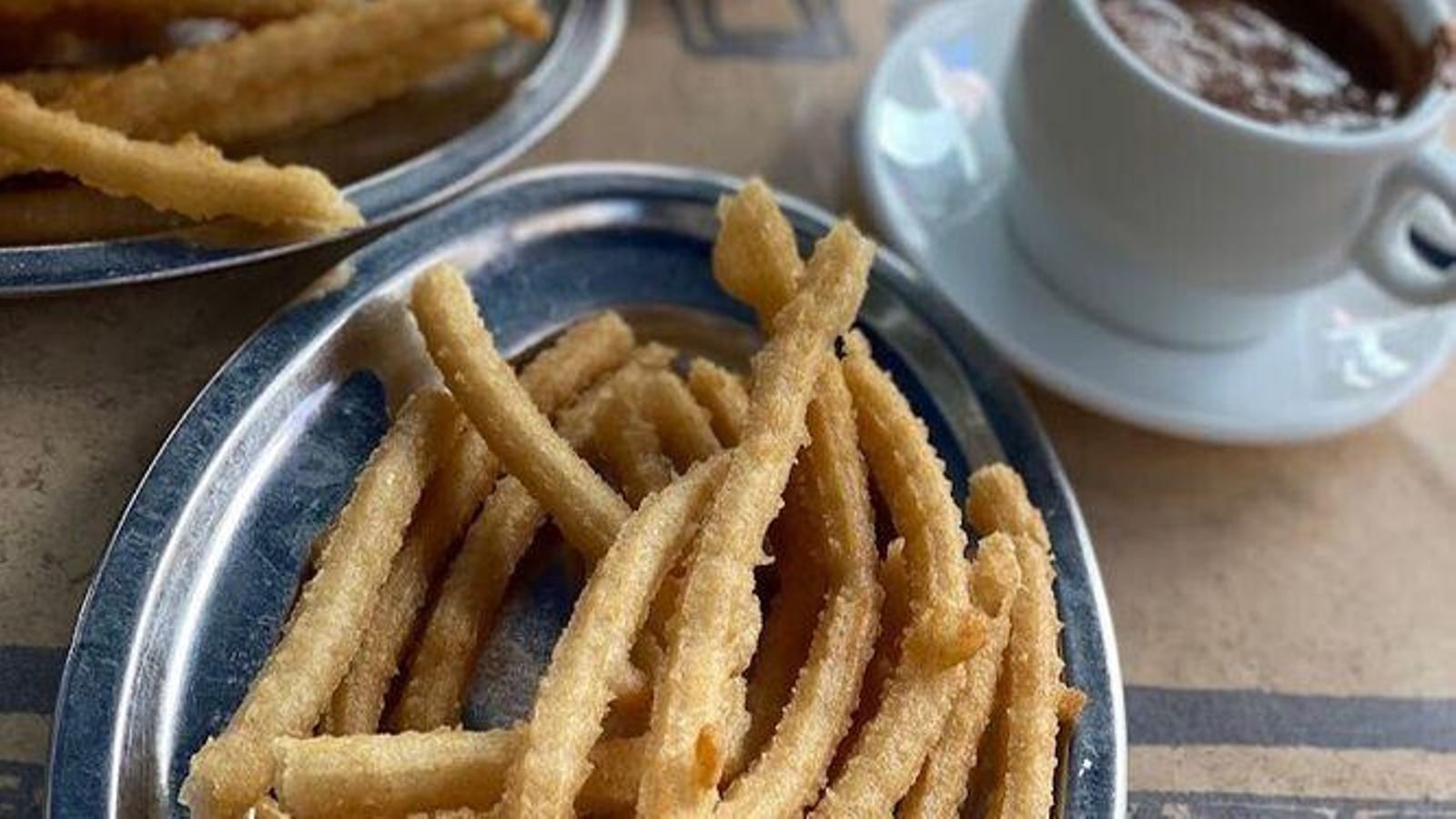 Churros con chocolate de la Churrería Julio Alacant, en el centro de Jerez.