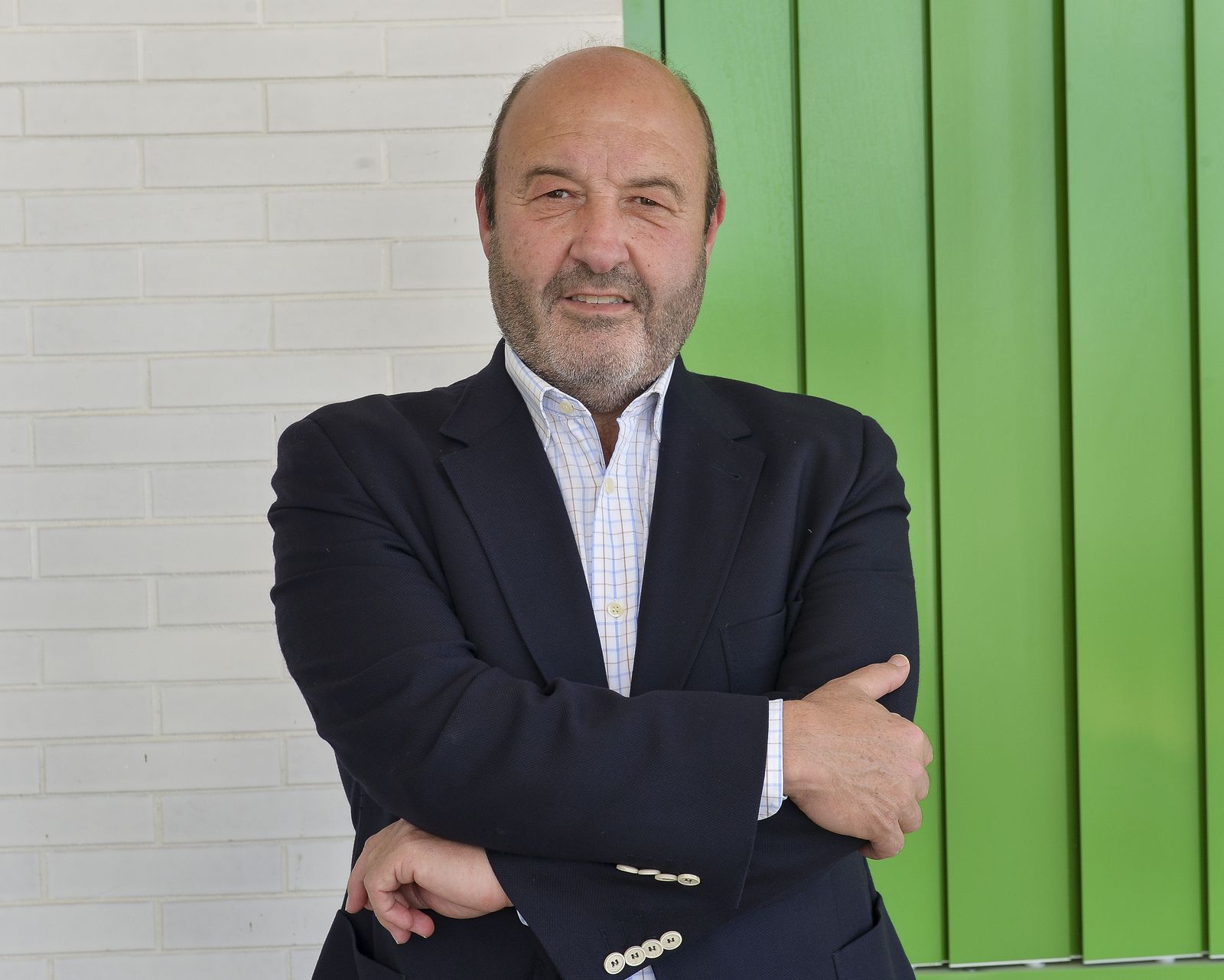 El alcalde de Villamanrique de la Condesa, José Solís de la Rosa.