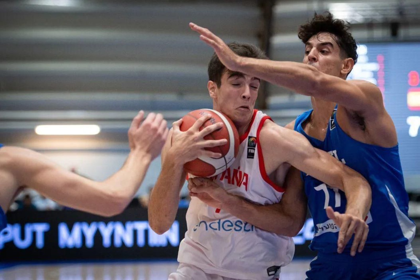 Europeo sub 18: Otro partidazo de Mario Saint Supéry, pero sin medalla