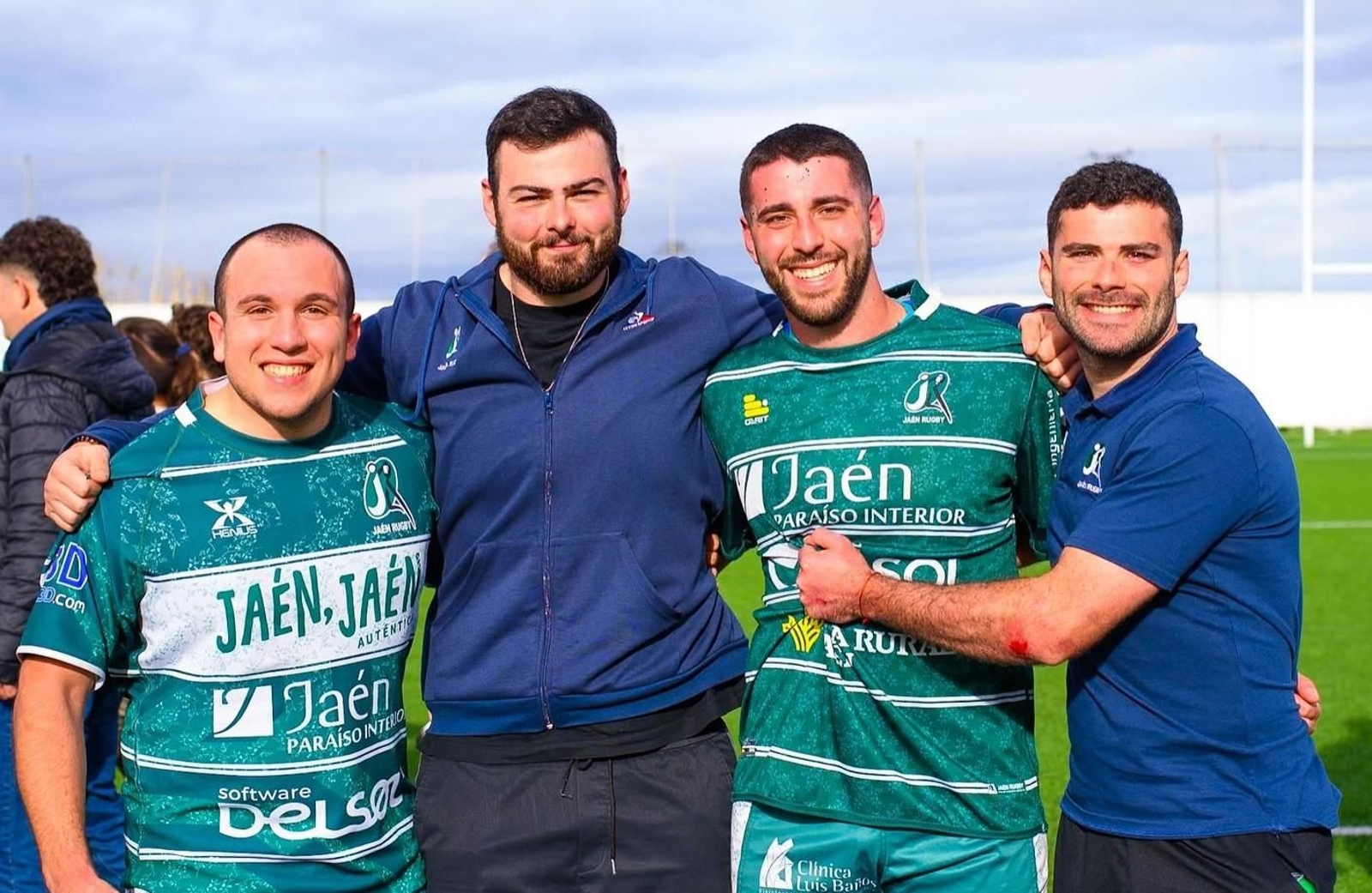 Alessandro Pagliai y Filippo Gabana, con la camiseta verde oliva.