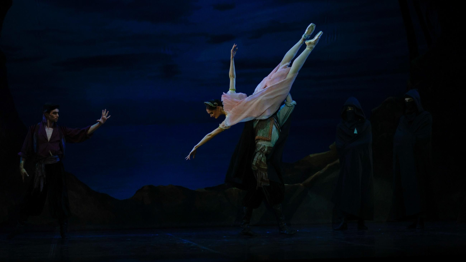 Las fotos del espectáculo El Corsario, del Ballet Nacional de Estonia