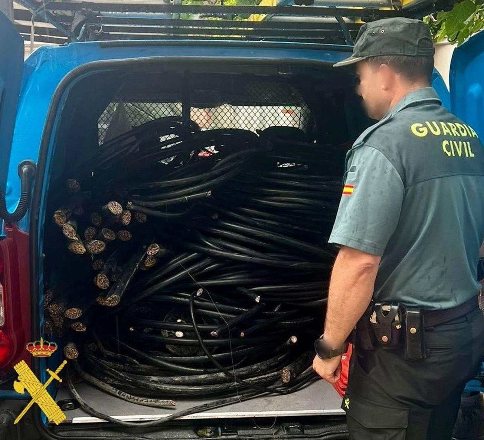 Imagen del cable sustraido por los vecinos de Granada en Almería