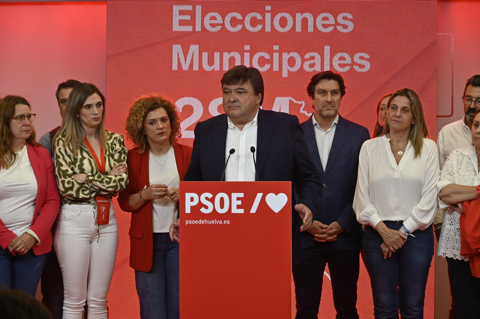 Imágenes del PSOE tras las elecciones municipales en Huelva