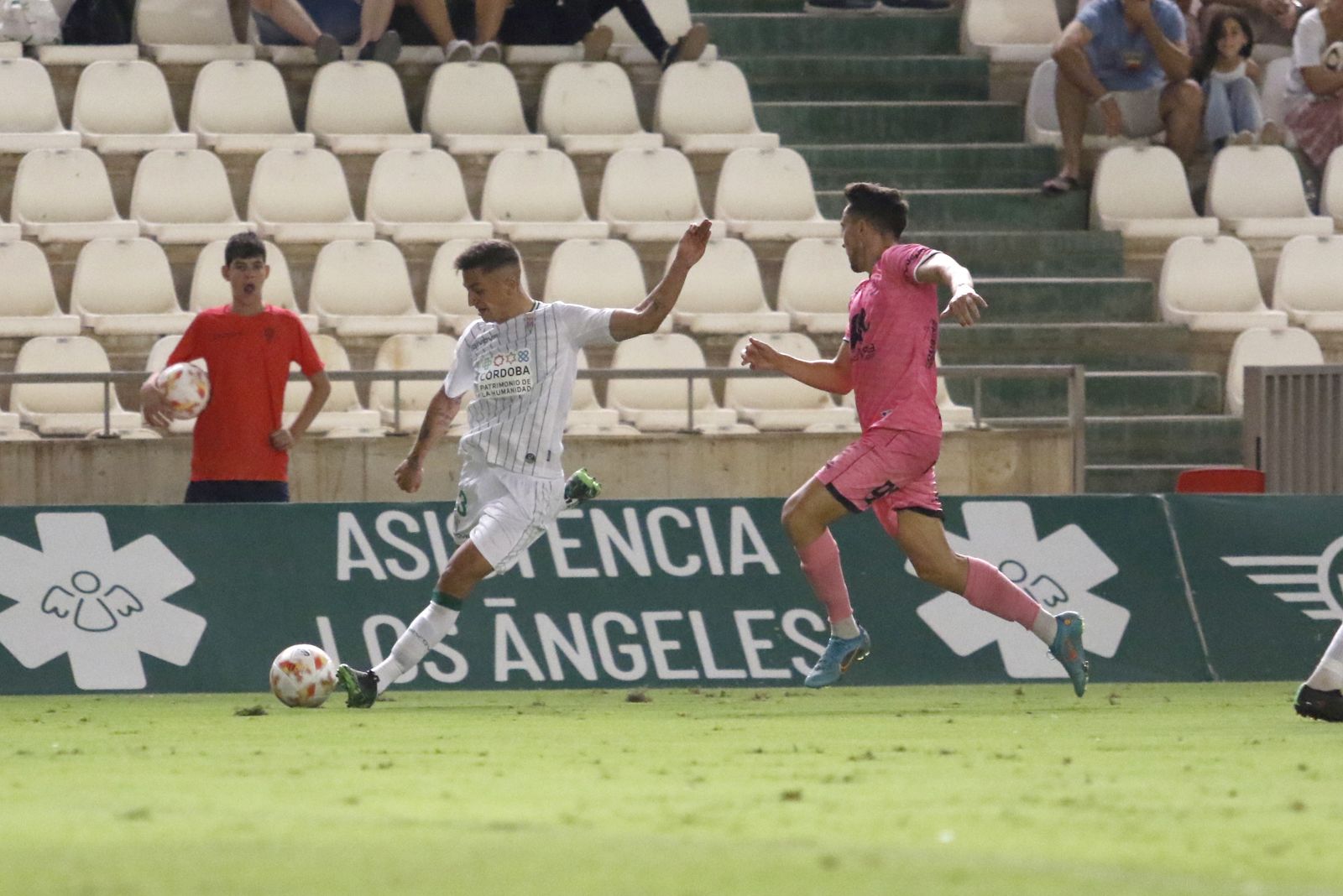 La victoria del Córdoba CF ante el Unionistas de Salamanca, en imágenes