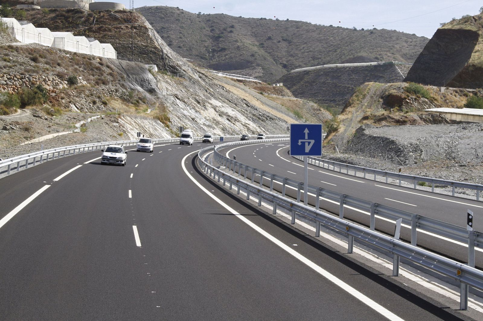 Restablecido el tráfico en el tramo de la A-7 de Granada afectado por un deslizamiento